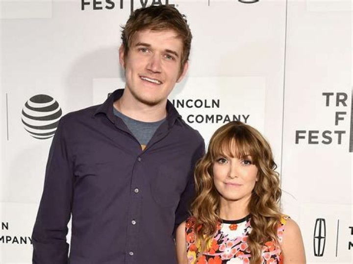 Bo Burnham Height: How Tall Is Bo Burnham? Girlfriend & Net Worth