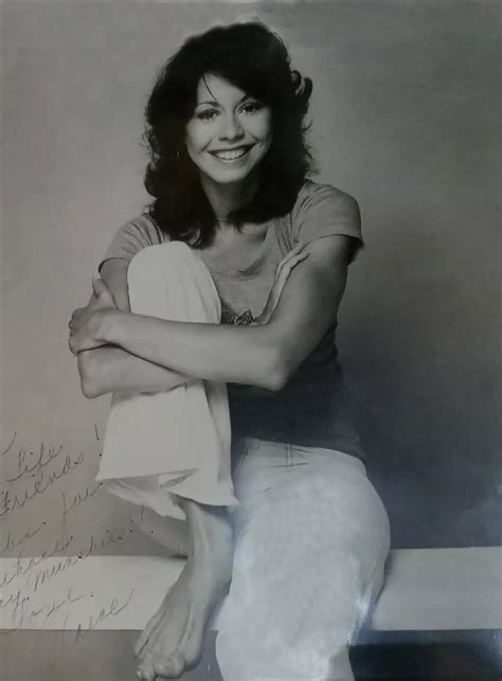 Exploring the Life and Career of Elaine Giftos