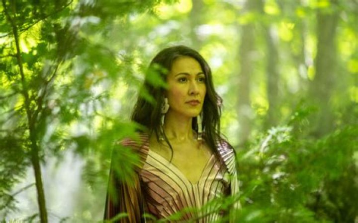 Elle-Maija Tailfeathers Age: 10 Facts To Know About