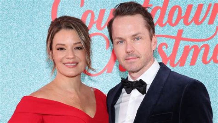 Fact Check: Is Kimberley Sustad Pregnant or Weight Gain? Meet Her On Instagram