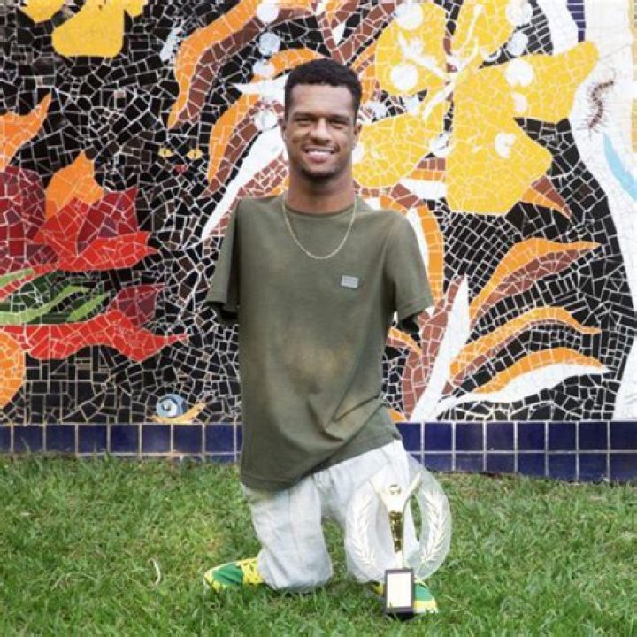 Petros Matheus dos Santos Araújo’s biography, net worth, fact, career, awards and life story