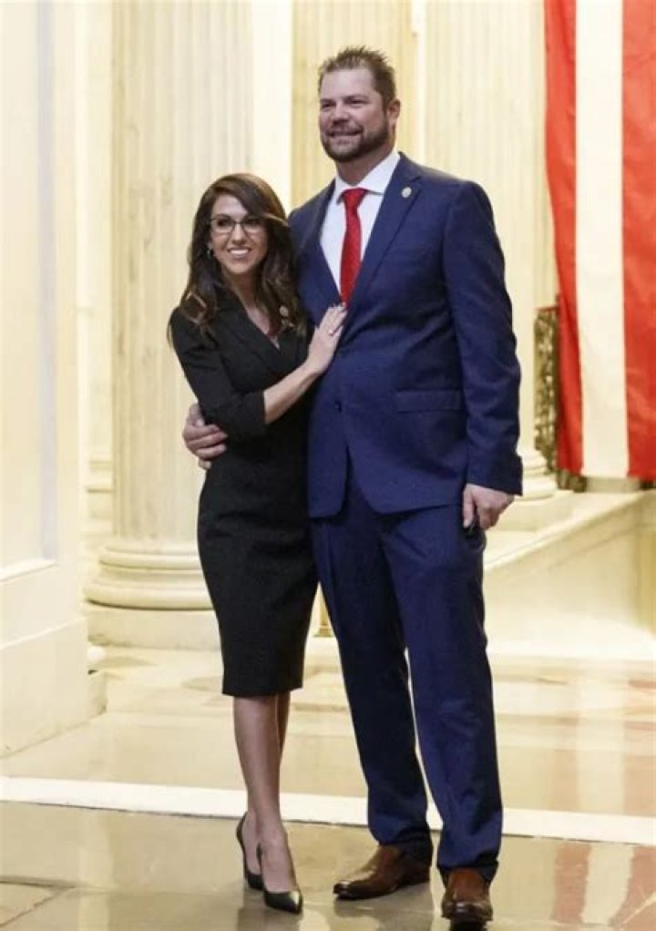 Phil Swift Wiki, Age, Height, Weight, Wife, Biography, Death, Meme, Family, Net Worth and Flex Seal