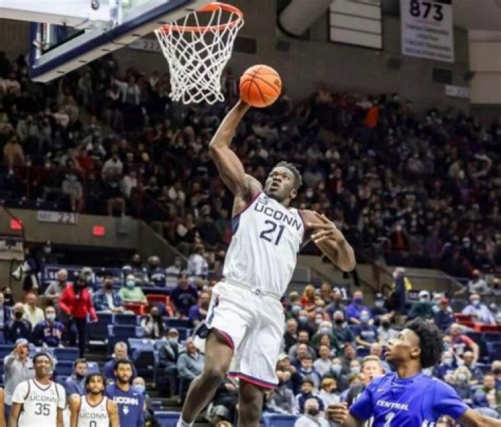 Teddy Bridgewater Parents: Father Rose Murphy And Mothre Teddy Bridgewater Sr.