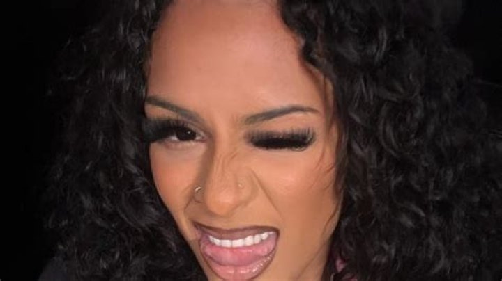 What Happened to Ahna Mac's Face: A Comprehensive Overview