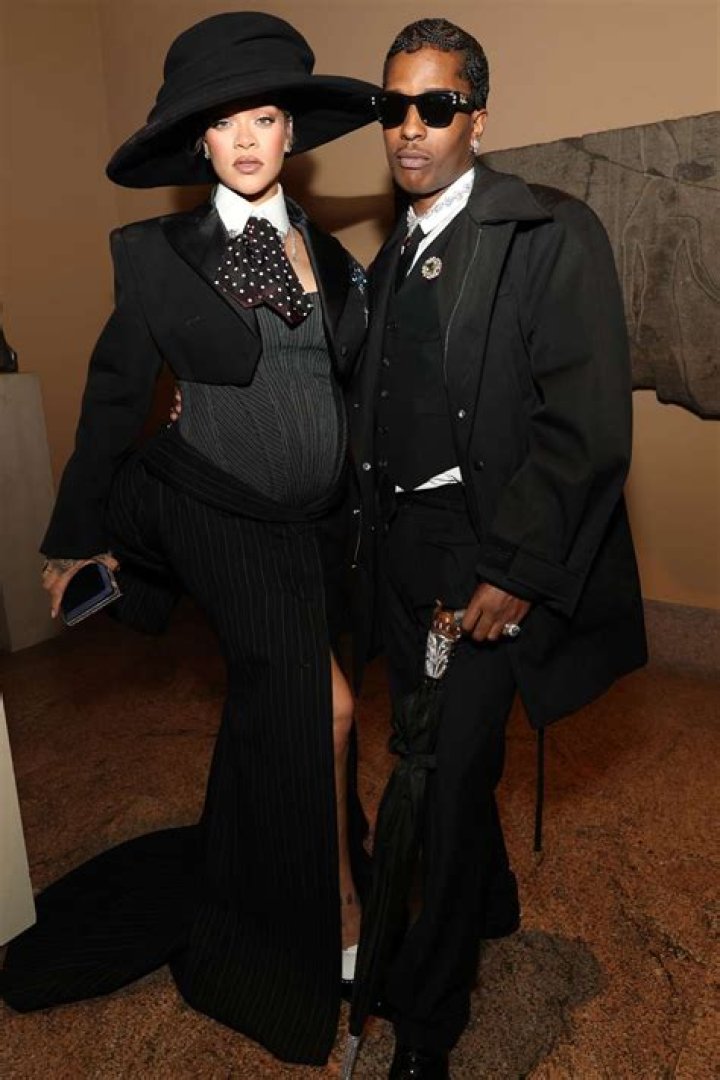 Why Fans Think Kelly Evans Is Pregnant Again! Confusion Explained